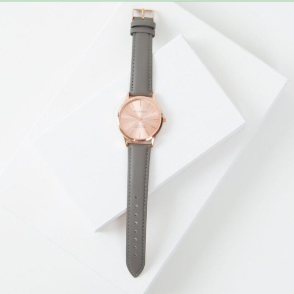 BNWT Monroé Watches SOLÉROSE - CHARCOAL LEATHER